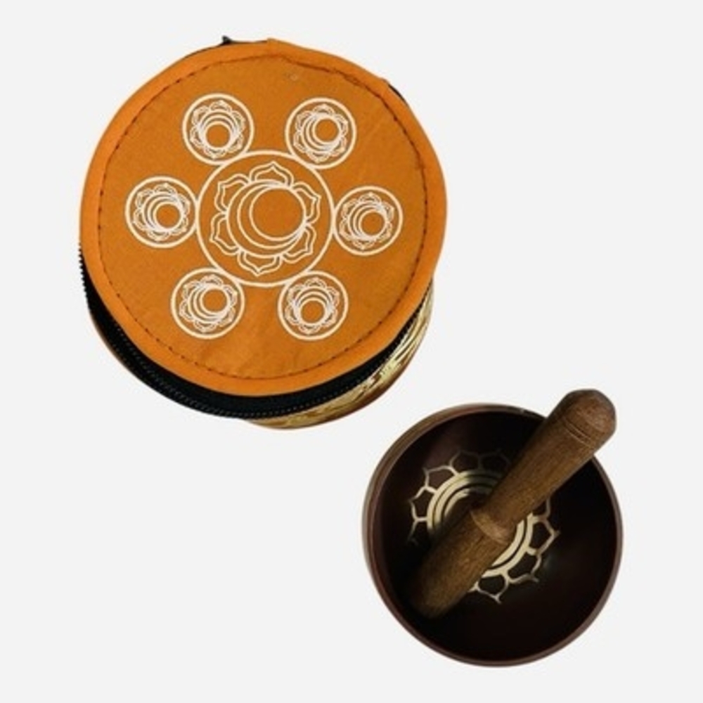 Handmade Tibetan Chakra Singing Bowl Set Mallet Brocade Silk Case Meditation VG - Picture 4 of 4